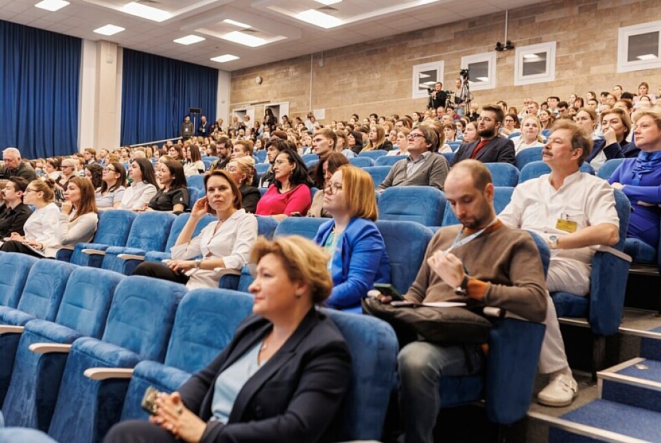 Более 100 врачей и ученых со всего мира объединил Конгресс по репродуктивной медицине в Москве